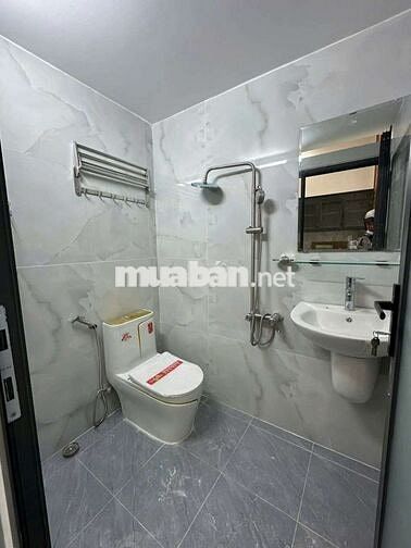 Nhà Lê Đình Cẩn [4,5x10 - 1 lầu, 2pn, 2toilet] 8,5tr/tháng