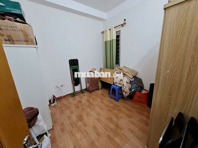Cho thuê  ccmn căn góc thoáng đẹp 2 phòng ngủ tầng 5
