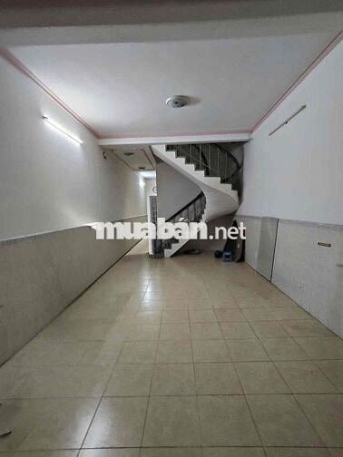 NHÀ VIEW CÔNG VIÊN 3 LẦU SÂN ĐỂ XE MÁY RỘNG 4PN 3WC SẴN MÁY LẠNH Ở +VP