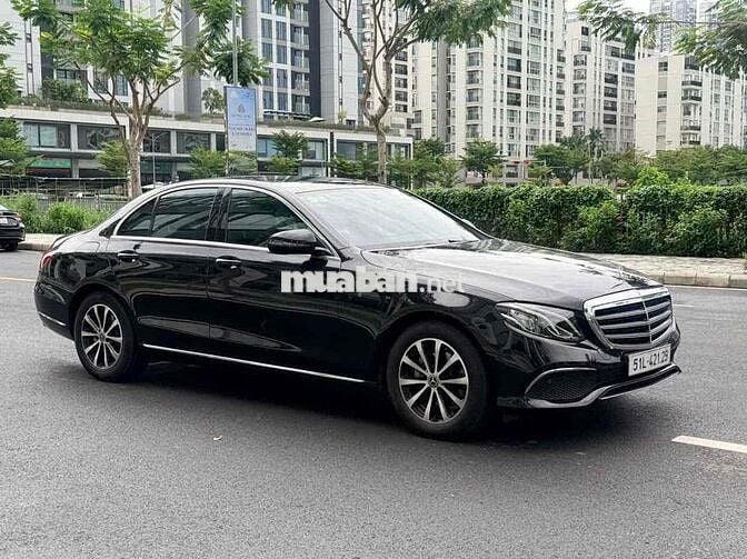 Mercedes-Benz E200 2016 Tự động 9 cấp Đen