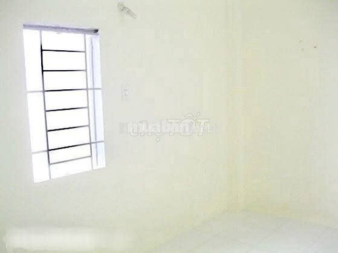 PHÒNG TRỌ NG V KHỐI GÁC SUỐT TRẦN CAO, BẾP WC RIÊNG, GIỜ TỰ DO