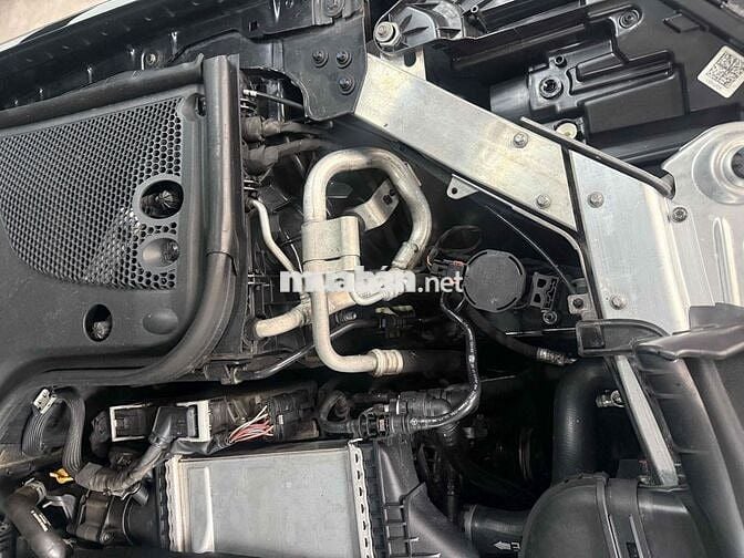 Mercedes-Benz E200 2016 Tự động 9 cấp Đen