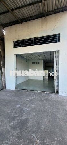 Cho thuê mặt có mặt tiền quốc lộ 1A