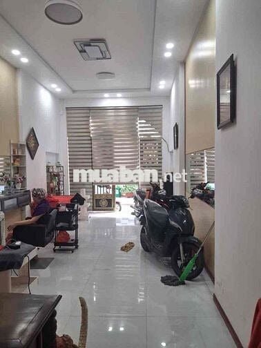 NHÀ ĐẸP TRƯƠNG THỊ HOA - 76M2 - GẦN MEGA MEKET - GIÁ NHỈNH 5 TỶ