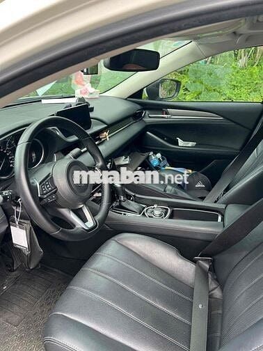Mazda Mazda 6 2022 Trắng 57000 km