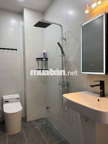 💥 Cực Hiếm: Nhà Mặt Tiền Kinh Doanh Sát Trục Lê Văn Quới 💥