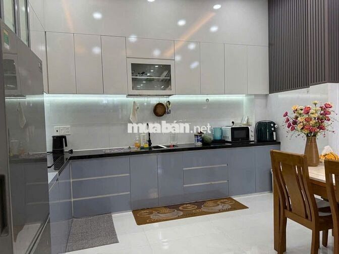 💥 Cực Hiếm: Nhà Mặt Tiền Kinh Doanh Sát Trục Lê Văn Quới 💥