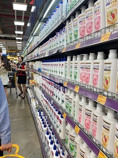 Cần Nhân Viên Bán Hàng, Lễ Tân Làm Kho 