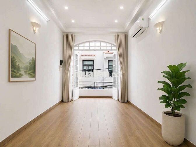 Chính chủ cho thuê nhà mới ngày hè xe hơi kinh doanh 