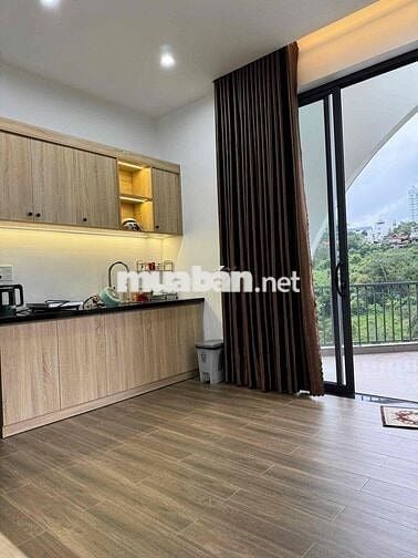 CHO THUÊ CĂN HỘ STUDIO BAN CÔNG SIÊU RỘNG ĐẦY ĐỦ NỘI THẤT TIỆN NGHI
