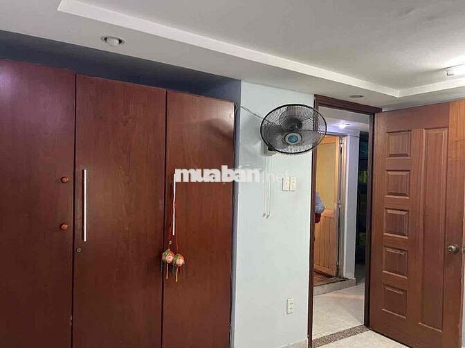 cho thuê nhà hẻm trường chinh tân bình. DT: 6m x 5m5 trêt lầu 9tr