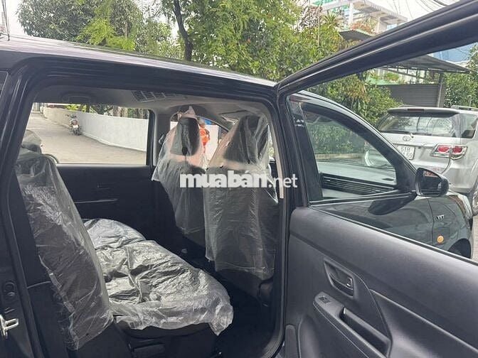 Suzuki Hybrid Ertiga 2023 Số sàn Đen