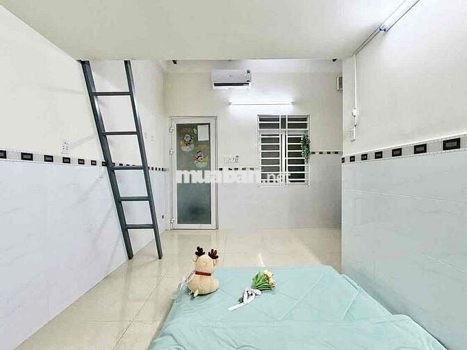 PHÒNG TRỌ GIÁ RẺ CÓ MÁY LẠNH NGAY GẦN ETOWN CÔNG HOÀ SẠCH SẼ AN NINH