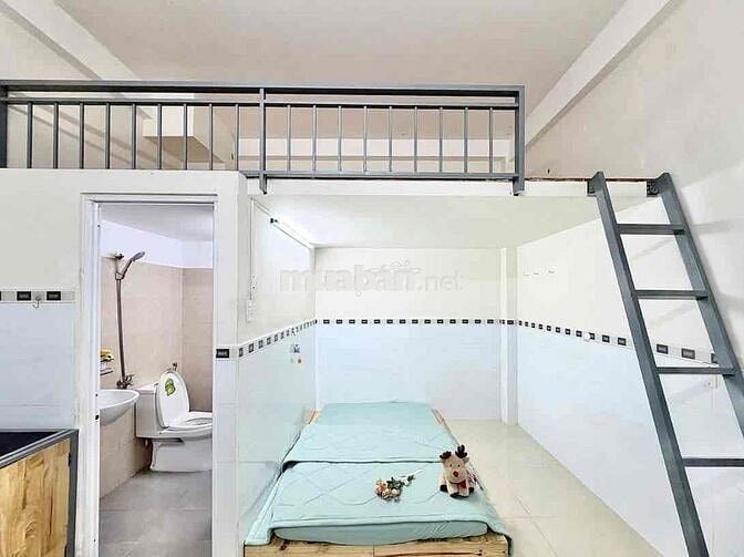 PHÒNG TRỌ GIÁ RẺ CÓ MÁY LẠNH NGAY GẦN ETOWN CÔNG HOÀ SẠCH SẼ AN NINH