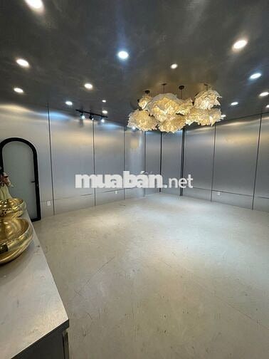 NGANG 10M - MẶT TIỀN 3 THÁNG 2 , QUẬN 10 - 10X17m - 5 TẦNG 