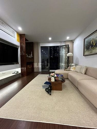 Hiếm - Bán gấp Căn Hộ Tập thể Phố Đào Tấn - Linh Lang -Hà Nội 