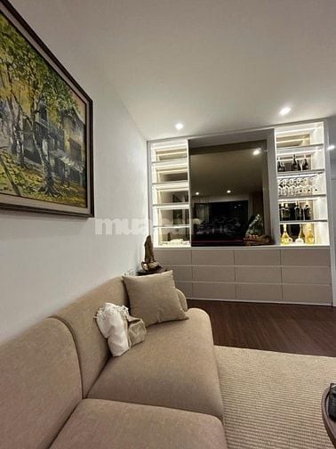Hiếm - Bán gấp Căn Hộ Tập thể Phố Đào Tấn - Linh Lang -Hà Nội 