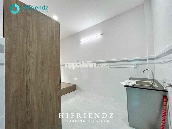 Phòng Bancol mới xây diện tích rộng full NT gần đh sư phạm, sài gòn