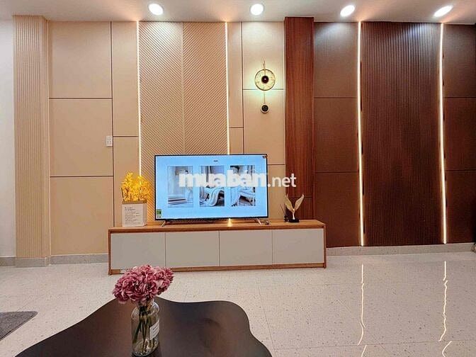 🌕🌕BÁN NHÀ Cô Giang Khu Phan Xích Long  - 💋DT3.3mx12m, hiện trạng 40m2,