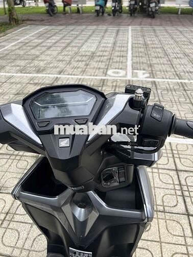 Honda Vario 150 Xám Zin