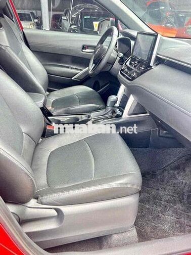 Toyota Corolla Cross 1.8V 2024 Đỏ 17.000 km