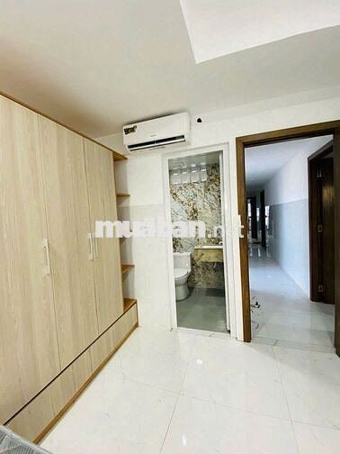 Cho thuê căn hộ Studio Full nội thất, ban công, thang máy - Hải Châu
