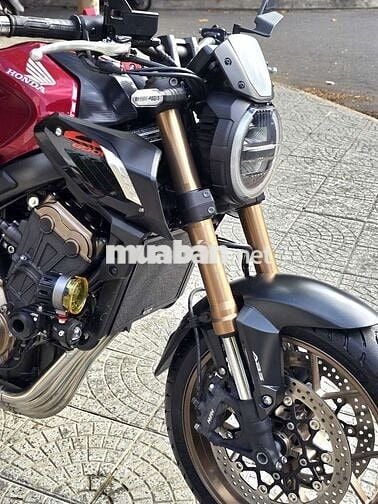 Cb650r(đồ chơi rất nhiều gần 20tr).Mua mới 2020