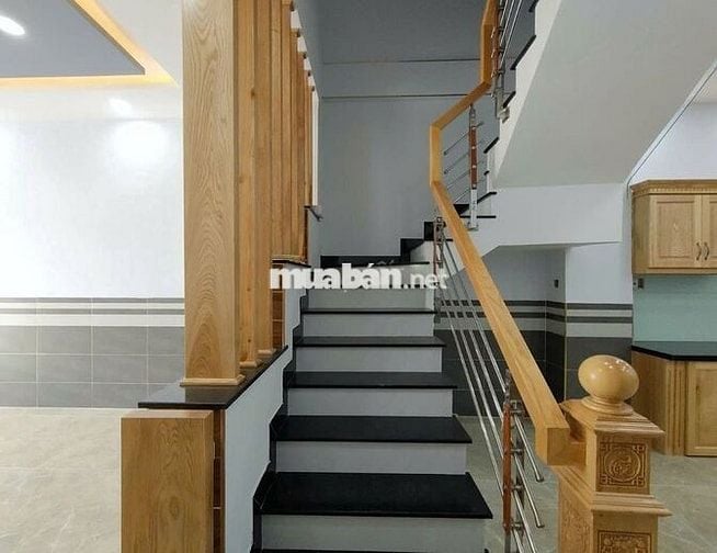 Cho thuê nhà góc 2MT 9B Đoàn Thị Điểm Phường 1, Q. Phú Nhuận