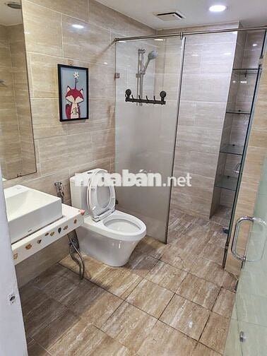 cho thuê gấp căn 2pn 1wc block D 75m2 13tr/th full nội thất như hình