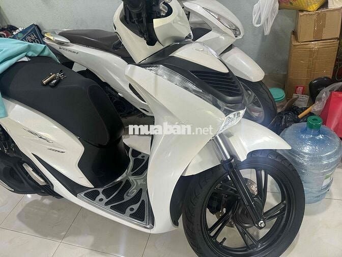 Honda SH160 ABS Trắng 10.000 km