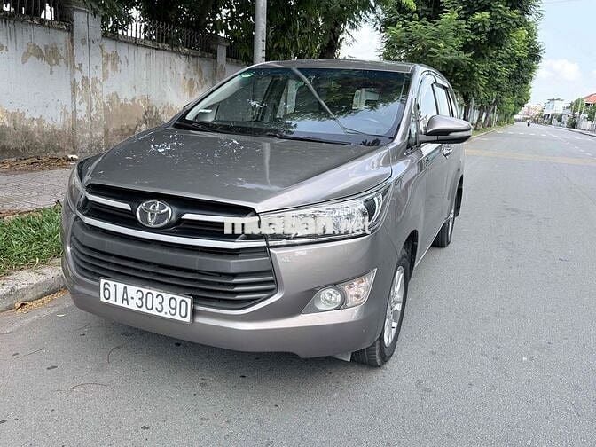 Toyota Innova 2.0G Số tự động ngay chủ ký giấy
