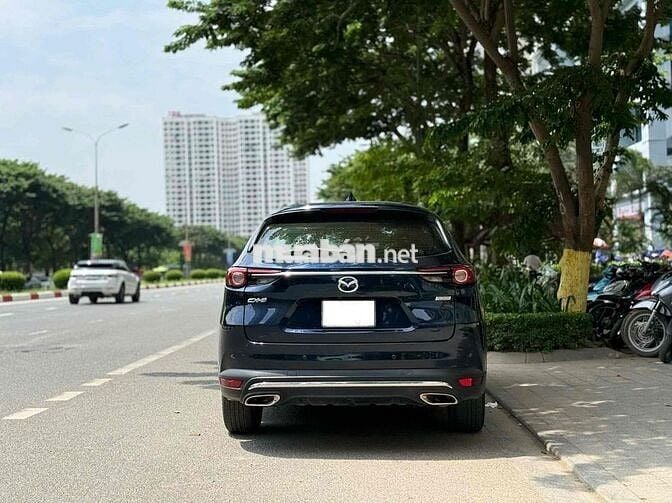 Mazda CX-8 Luxury 2022 Xanh huyền thoại 70000 km