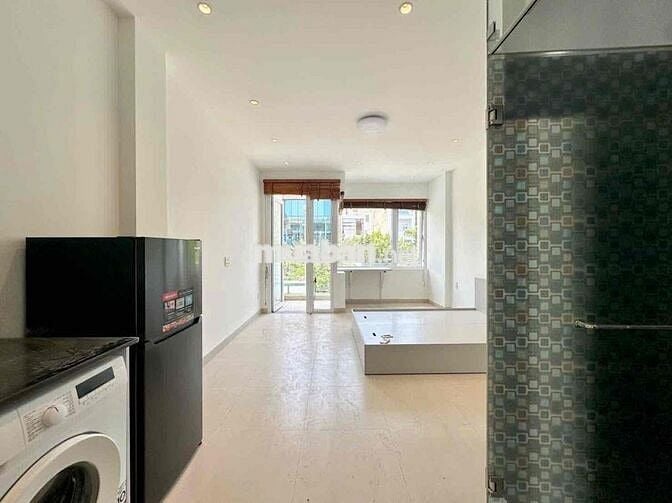 Chính chủ cho thuê Căn Hộ Ngay Tân Định Q1 Ban công - Cửa sổ