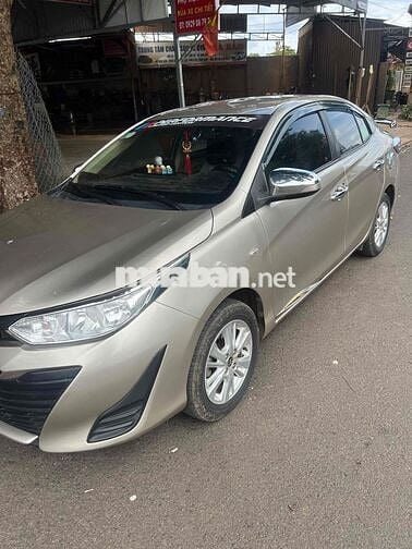 Toyota Vios E Bản đủ 7 túi khí Vàng cát