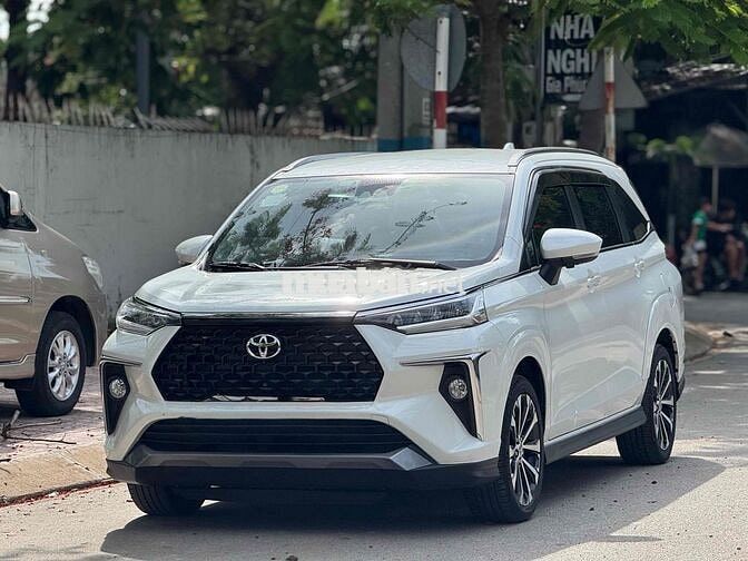 Bán Toyota Veloz Cross TOP 2023 hỗ trợ bank