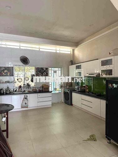 Cho thuê mặt bằng chợ số 9 Đào Duy Từ, 4,5 triệu, 75 m2, chợ Mỹ Quý
