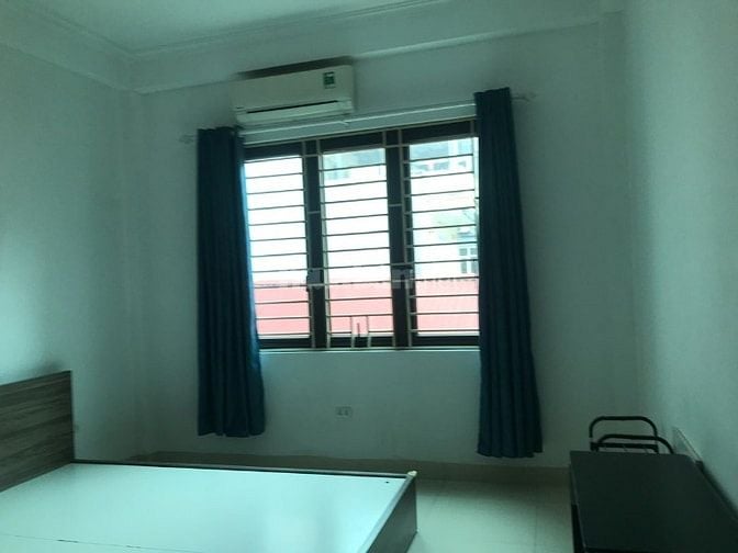 Bán nhà CC ngõ phố Ngô Gia Tự 32m2 x 5 T Dân xây .Giá 6,3 tỷ
