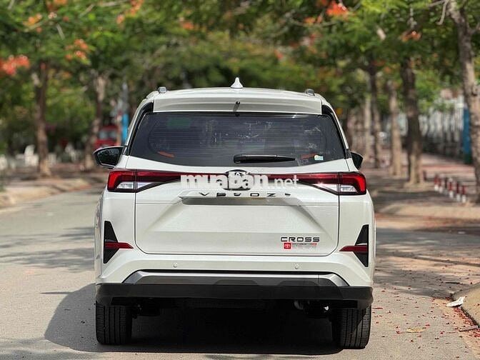 Bán Toyota Veloz Cross TOP 2023 hỗ trợ bank