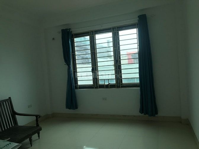 Bán nhà CC ngõ phố Ngô Gia Tự 32m2 x 5 T Dân xây .Giá 6,3 tỷ