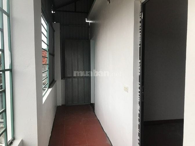 Bán nhà CC ngõ phố Ngô Gia Tự 32m2 x 5 T Dân xây .Giá 6,3 tỷ