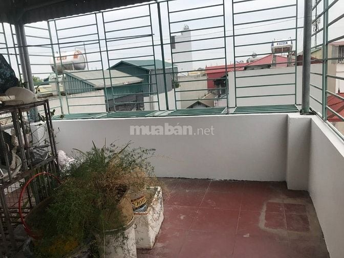 Bán nhà CC ngõ phố Ngô Gia Tự 32m2 x 5 T Dân xây .Giá 6,3 tỷ