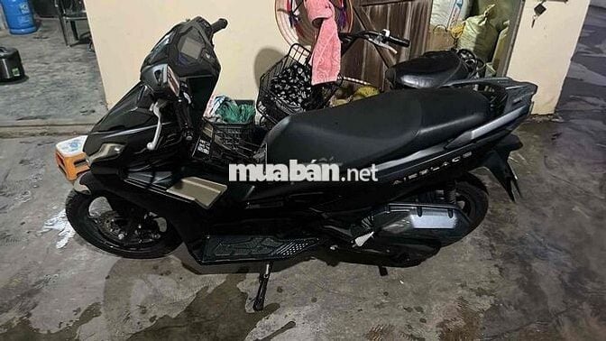 Honda Air Blade 125cc 2025 Thể thao Đen