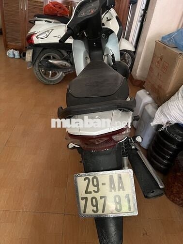 Honda Wave 50cc Trắng 29-AA 797.81