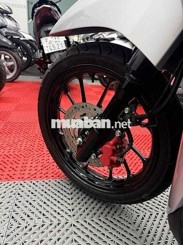 Honda AH Mode 2022 Bạc