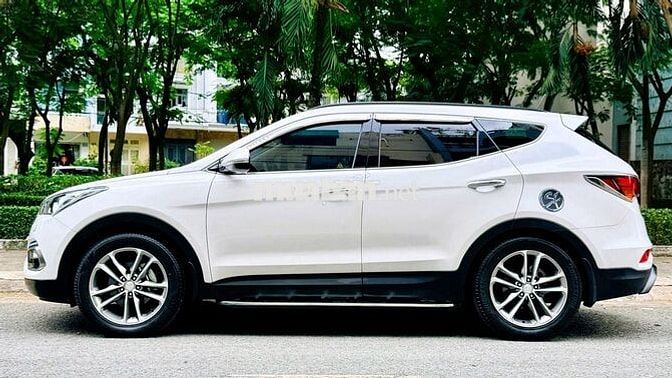 Hyundai Santafe 2018 2.4 4WD Limited Trắng