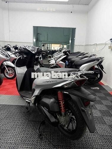 Honda AH Mode 2022 Bạc