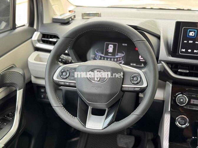Bán Toyota Veloz Cross TOP 2023 hỗ trợ bank