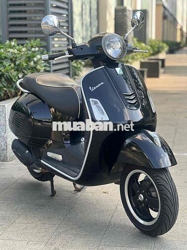 Thanh lý Piaggio Vespa GTS 125 2018 Abs Ngay Chủ