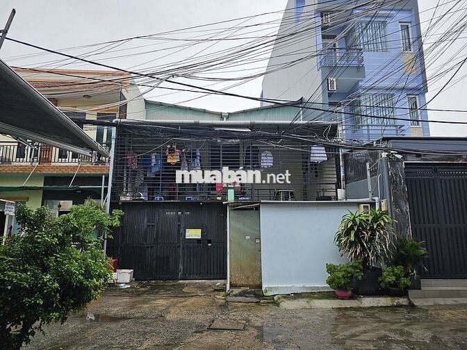 Phòng 1tr8 ở 2177/6 Huỳnh Tấn Phát, ngay kho B, Trường Lâm Văn Bền
