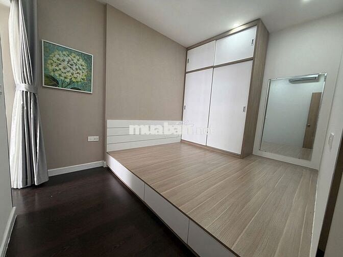 Cho thuê căn 2PN 70m2 - Golden Mansion (Phổ Quang) - hướng Nam mát mẻ